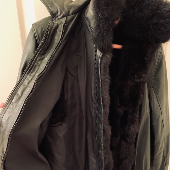 Vintage Black Lambskin & Fur Bomber Jacket - Picture 10 of 16